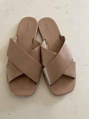 Banana Republic Factory Leather Crossover Slide Sandals in Blush Size &